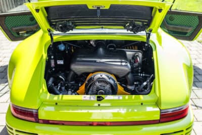 115万2500ユーロ（邦貨換算約1億9269万円）で落札されたRUF「SCR2018」（C）Courtesy of RM Sotheby's