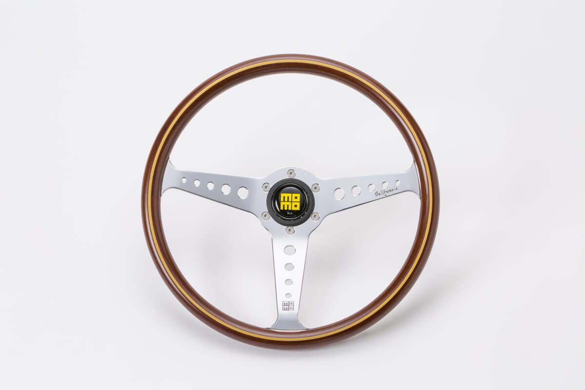 送料込み★限定モデル★MOMO60周年記念ホーンボタン★検/モモナルディ絶版旧車 送料込み☆限定モデル☆MOMO60周年記念ホーンボタン☆検