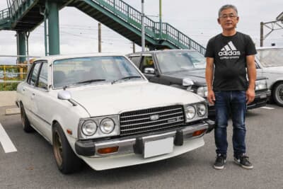 1978年式のトヨタ コロナ 2000GTとオーナーの大串弘隆さん 