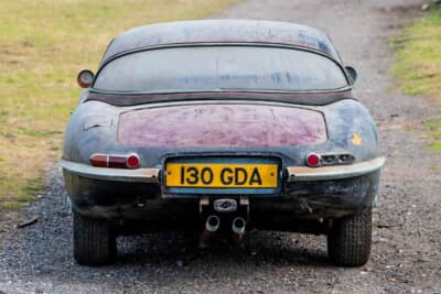 2万8750ポンド（邦貨換算約549万円）で落札されたジャガー「Eタイプ シリーズ1 OTS」（C）Bonhams