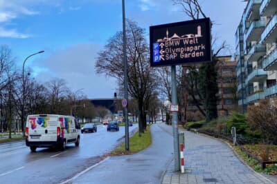 ミュンヘンは自転車道が整備されていますが、その道幅は決して広くありません