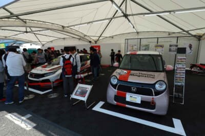 ワンメイクマシンのホンダN-ONEのカップカーも展示（写真は2019年開催時）