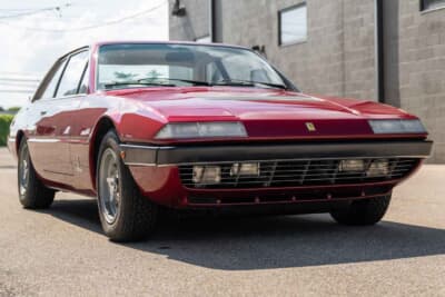 6万8750ドル（邦貨換算約1030万円）で落札されたフェラーリ「365GT4 2＋2」（C）Courtesy of RM Sotheby's