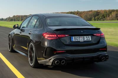 ブラバス 730（AMG C 63 S E Performance）：ブラバススポーツスプリングを装着しているため、5〜20mmのローダウンが可能だ