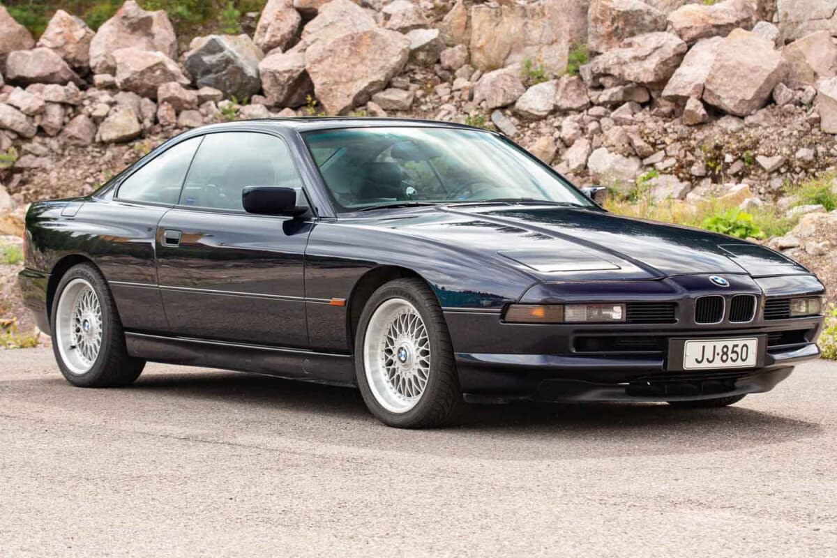 4万6000ユーロ（邦貨換算約750万円）で落札されたBMW「850Ci」（C）Courtesy of RM Sotheby's