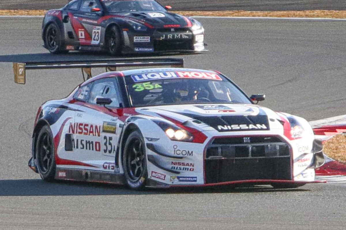 2015年のFIA-GT選手権のバサースト12時間に参戦し総合優勝を飾ったNISSAN GT-R NISMO GT3