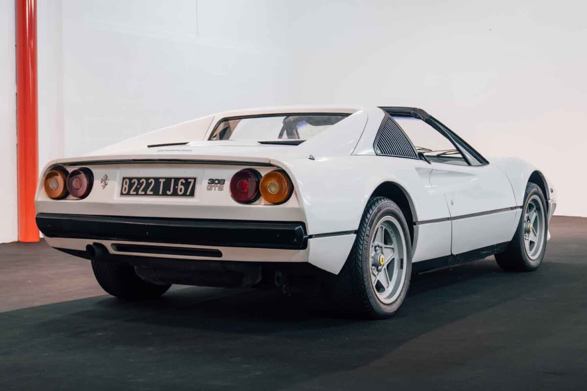 5万600ドル（邦貨換算約757万円）で落札されたフェラーリ「308GTS」（C）Courtesy of RM Sotheby's