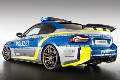 POLICE BMW M2 by AC シュニッツァー：独自のエアロパーツを装着