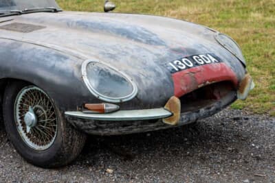 2万8750ポンド（邦貨換算約549万円）で落札されたジャガー「Eタイプ シリーズ1 OTS」（C）Bonhams