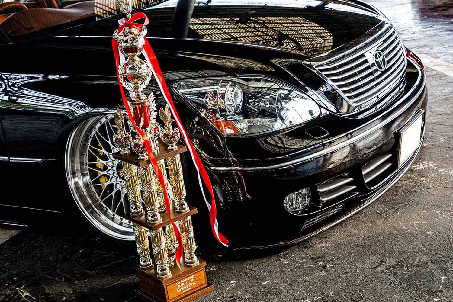 漆黒のトヨタ「セルシオ」は17年間オールペンなし！「The高級車