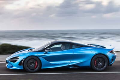 マクラーレン 750S:スペインのロード&サーキットに持ち込まれテストが行われた