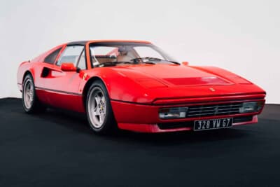 6万3250ドル（邦貨換算約1000万円）で落札されたフェラーリ「328GTS」（C）Courtesy of RM Sotheby's