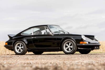 48万3125ポンド（邦貨換算約9281万円）で落札されたポルシェ「911 カレラRS 2.7」（C）Courtesy of RM Sotheby's