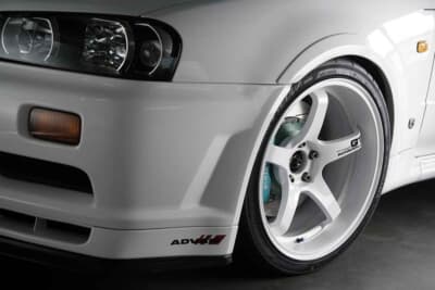 ツライチはスタイリッシュである種の迫力を演出することができる