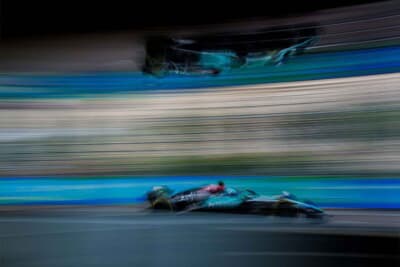 報道写真展「COMPETITION」ではモータースポーツのワンシーンを切り取った渾身の作品が展示される