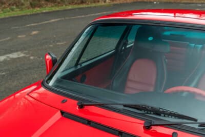 27万1600ドル(邦貨換算4245万円)で落札されたポルシェ「911ターボ フラットノーズ」(C)Courtesy of RM Sotheby's