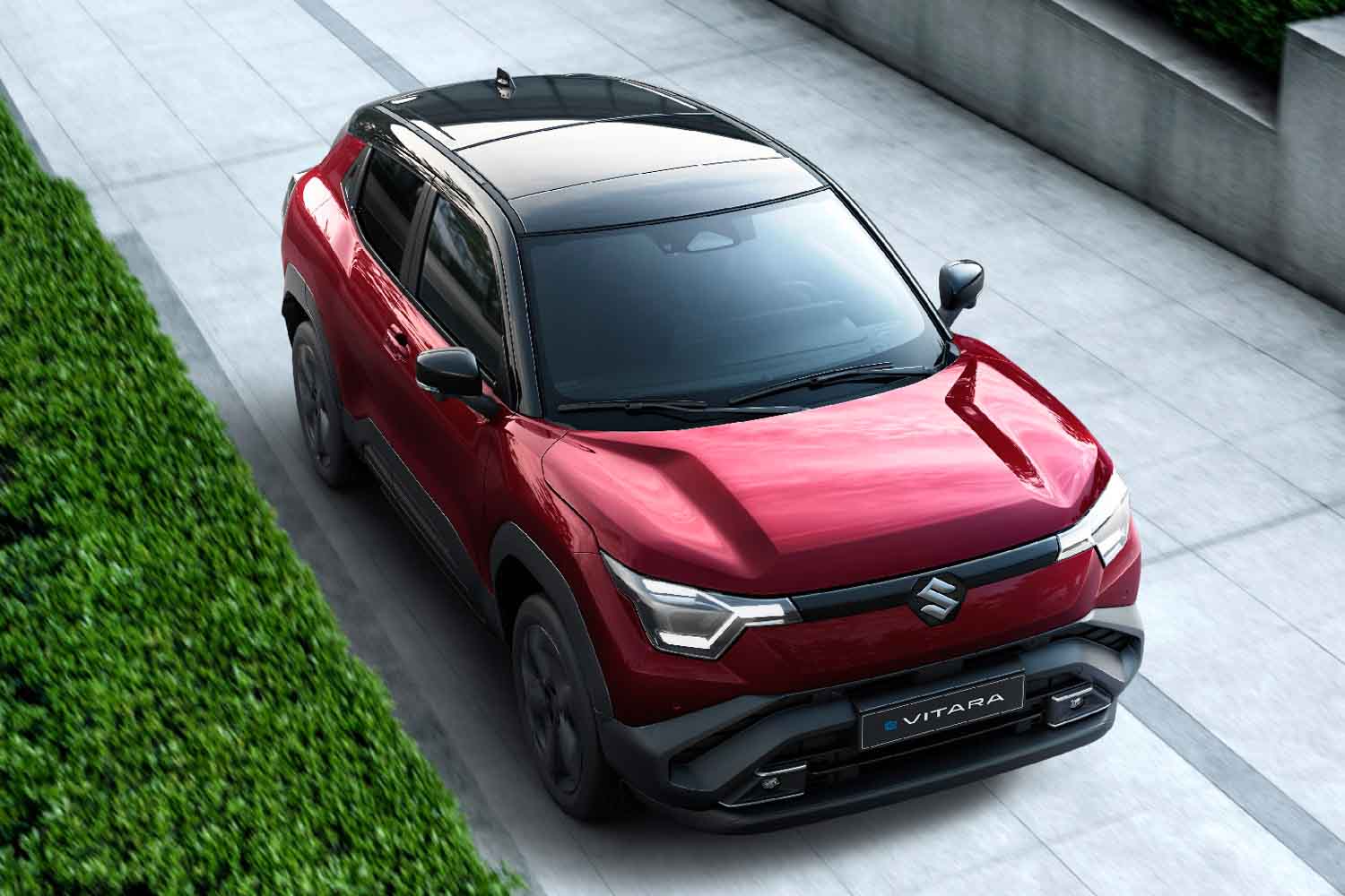 01_AMW_250106_suzuki-e-vitara_