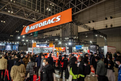 東京オートサロン2025のオートバックス出展ブース