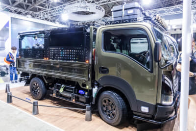 いすゞ エルフミオ クロスコンセプト:ベースのエルフミオは、中型免許への限定解除が不要な「だれでもトラック」