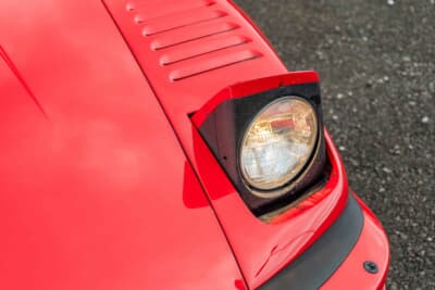 27万1600ドル(邦貨換算4245万円)で落札されたポルシェ「911ターボ フラットノーズ」(C)Courtesy of RM Sotheby's