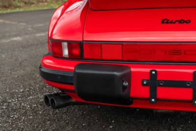 27万1600ドル(邦貨換算4245万円)で落札されたポルシェ「911ターボ フラットノーズ」(C)Courtesy of RM Sotheby's