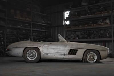 118万7500ドル（邦貨換算約1億8085万円）で落札されたメルセデス・ベンツ「300SL ロードスター」（C）Courtesy of RM Sotheby's