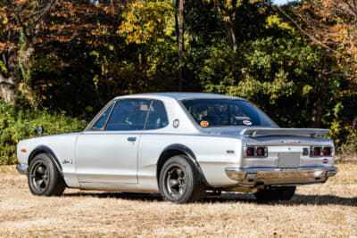 日産 スカイライン 2000GT-R：ハードトップでは運動性能を高めるためにホイールベースがセダンより70mm短縮された