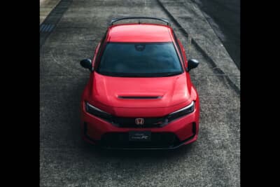 ホンダ シビック タイプR レーシングブラックパッケージ：ホンダが長年培ってきたレーシングスピリットを表現する、特別なインテリアパッケージが登場