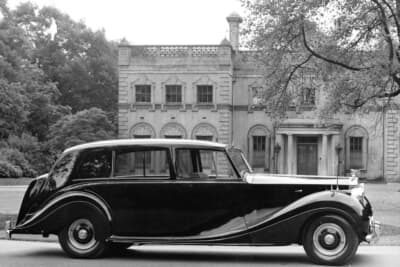 1950年から1958年の間にわずか18台生産されたロールス・ロイス ファントムIV