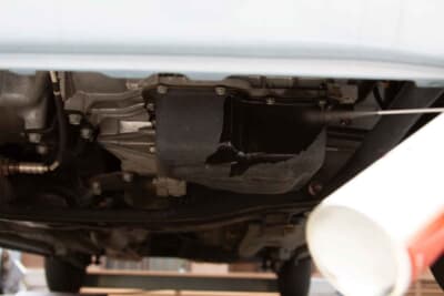 エタノールなどの有機溶剤は引火性が高く、スプレーの噴射にはガスも使っているため、通気性のいい場所で使うのがセオリーだ