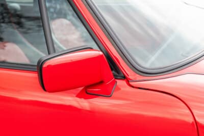 27万1600ドル(邦貨換算4245万円)で落札されたポルシェ「911ターボ フラットノーズ」(C)Courtesy of RM Sotheby's