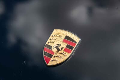 6万9000ユーロ(邦貨換算約1110万円)で落札されたポルシェ「968クラブスポーツ」(C)Courtesy of RM Sotheby's