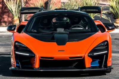 107万7500ドル(邦貨換算約1億6700万円)で落札されたマクラーレン「セナ」(C)Courtesy of RM Sotheby's