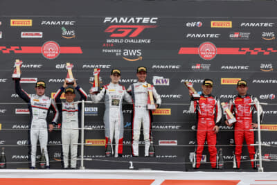 第5戦の表彰式の様子