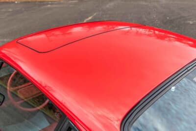 27万1600ドル(邦貨換算4245万円)で落札されたポルシェ「911ターボ フラットノーズ」(C)Courtesy of RM Sotheby's