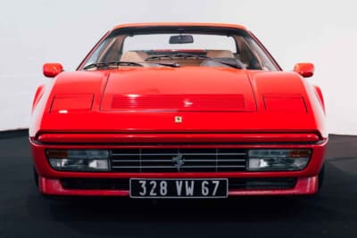 6万3250ドル（邦貨換算約1000万円）で落札されたフェラーリ「328GTS」（C）Courtesy of RM Sotheby's