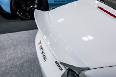 LB-WORKS MAZDA ROADSTER ND：リアトランクに装着されるダックテール形状のリアウイング