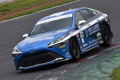 EV-F（フューエルセル）クラスも用意され、燃料電池車両も参戦が可能