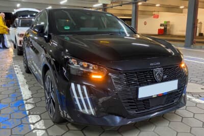 プジョー208 GTをハンブルク空港で無事に返却
