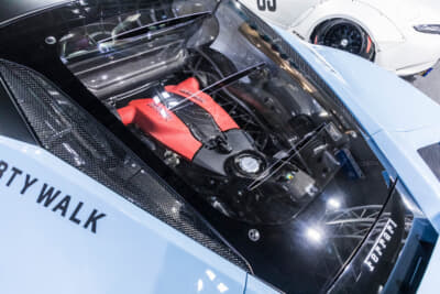 LB-WORKS F8 Tributo:最高出力720psを発生する3.9L V8ツインターボエンジンはそのまま
