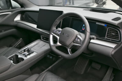 BYD シーライオン7：インストルメントパネル