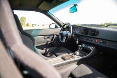 6万9000ユーロ(邦貨換算約1110万円)で落札されたポルシェ「968クラブスポーツ」(C)Courtesy of RM Sotheby's