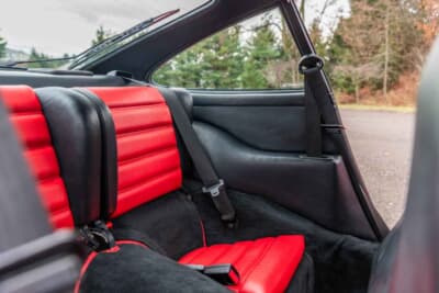 27万1600ドル(邦貨換算4245万円)で落札されたポルシェ「911ターボ フラットノーズ」(C)Courtesy of RM Sotheby's