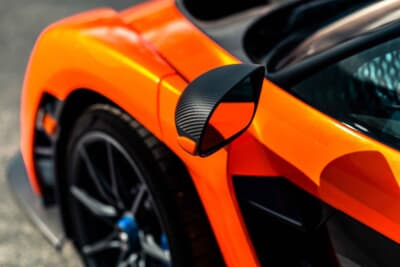 107万7500ドル(邦貨換算約1億6700万円)で落札されたマクラーレン「セナ」(C)Courtesy of RM Sotheby's