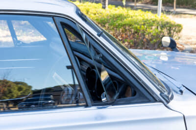 日産 スカイライン 2000GT-R：三角窓は当時の大事な空調アイテムだ