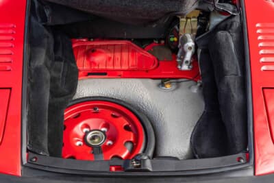 27万1600ドル(邦貨換算4245万円)で落札されたポルシェ「911ターボ フラットノーズ」(C)Courtesy of RM Sotheby's