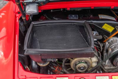 27万1600ドル(邦貨換算4245万円)で落札されたポルシェ「911ターボ フラットノーズ」(C)Courtesy of RM Sotheby's