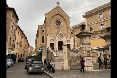 ローマのとある街角。趣があります