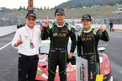 最終戦で優勝したJLOC ランボルギーニ GT3（小暮卓史／元嶋佑弥）