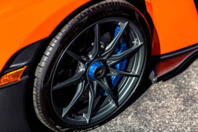 107万7500ドル(邦貨換算約1億6700万円)で落札されたマクラーレン「セナ」(C)Courtesy of RM Sotheby's